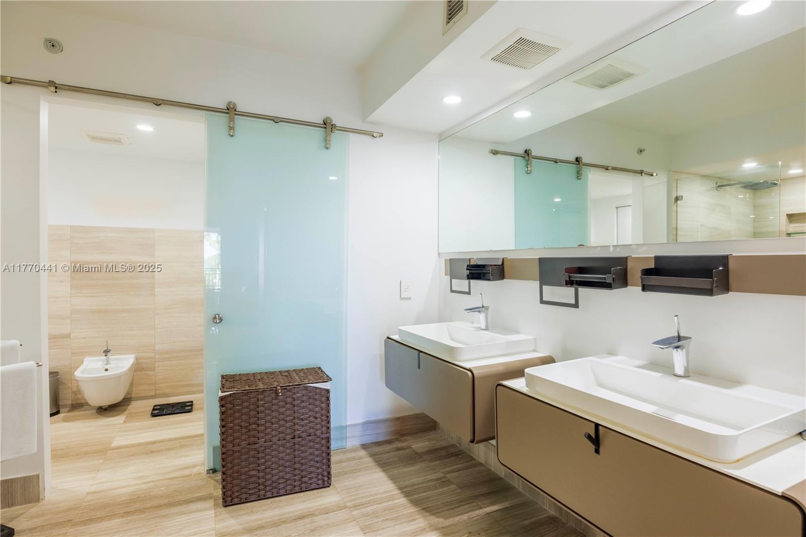 LAKE TOWER CONDO - Residential
