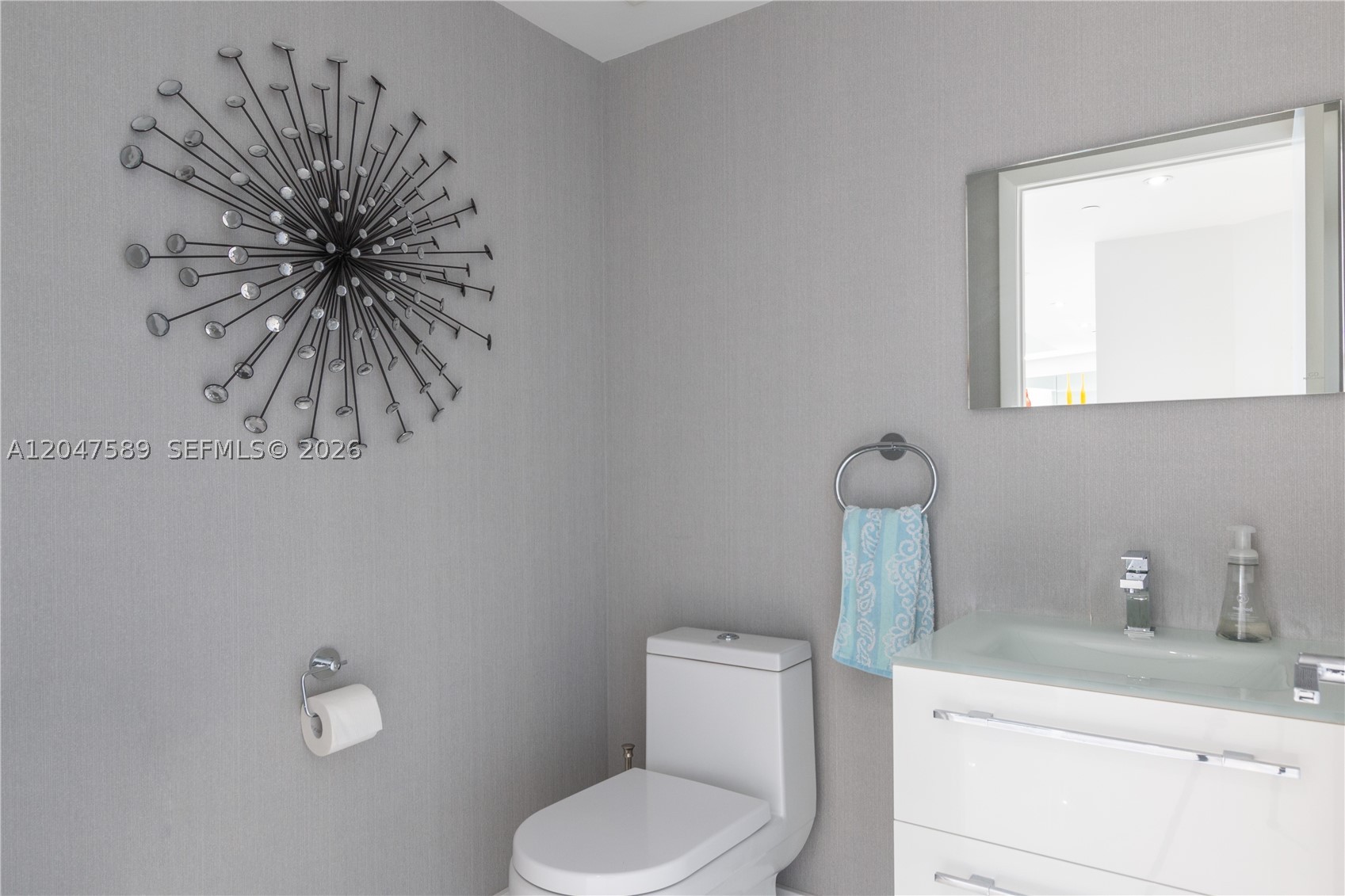 OCEAN FOUR CONDO - Residential Lease