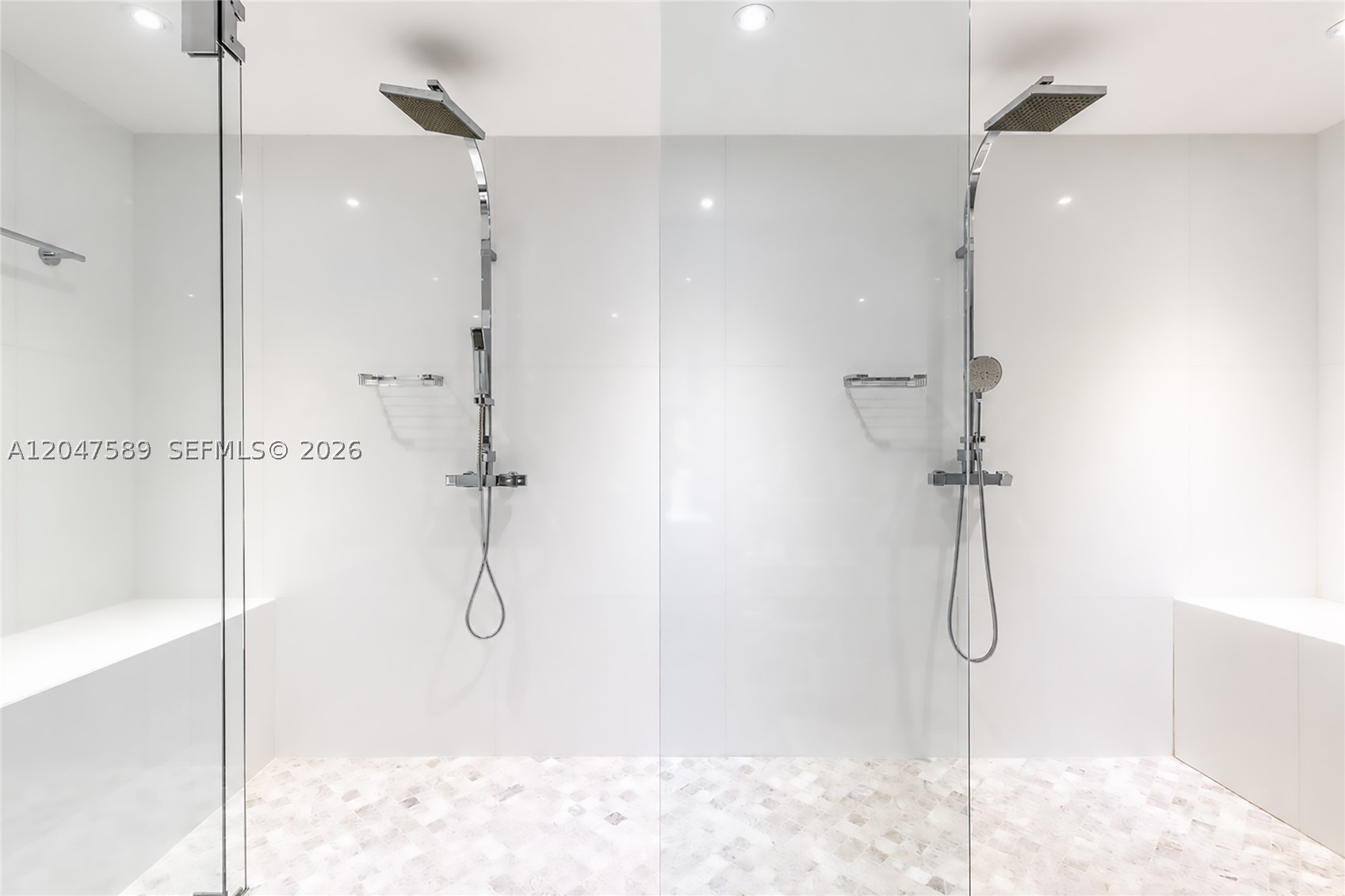 OCEAN FOUR CONDO - Residential Lease