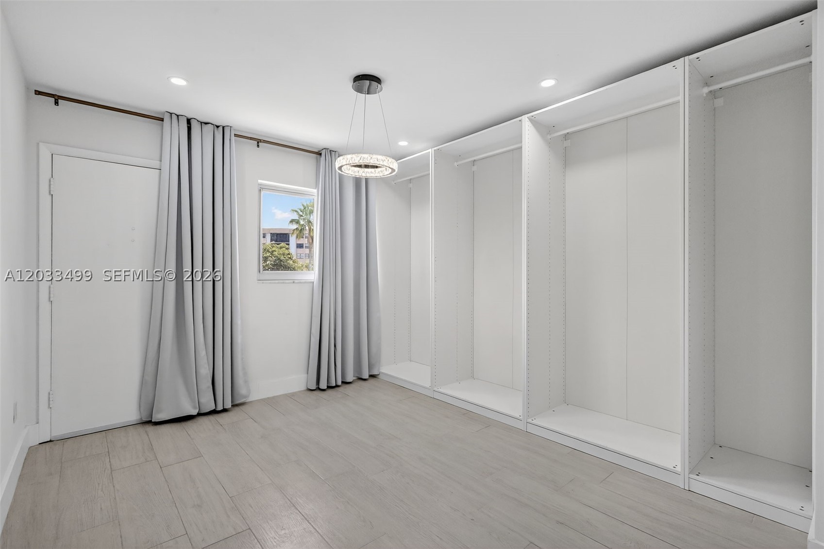 AZURE LAKE CONDO - Residential