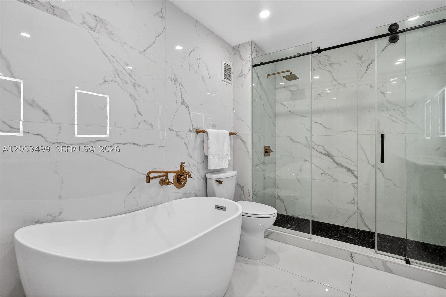 AZURE LAKE CONDO - Residential