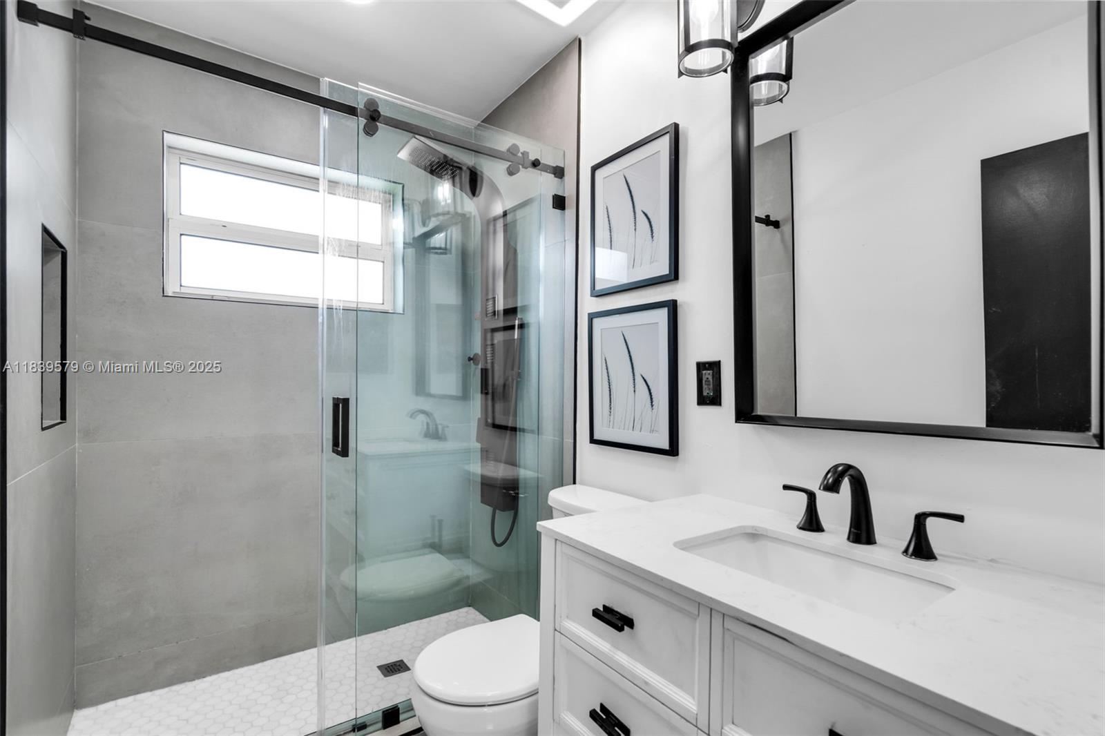 BOULEVARD HEIGHTS SEC 9 - Residential Lease