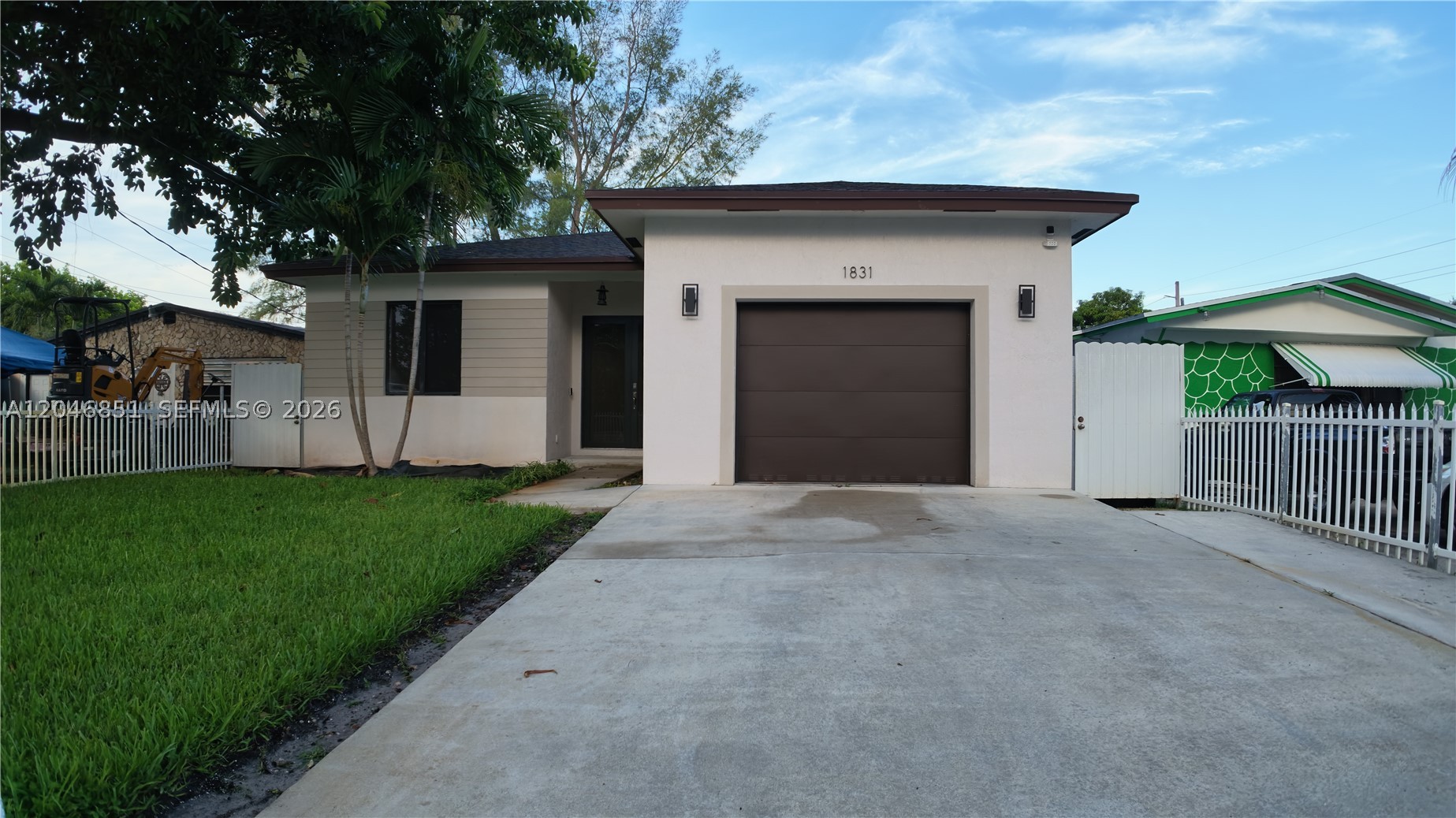 CARVER RANCHES - Residential
