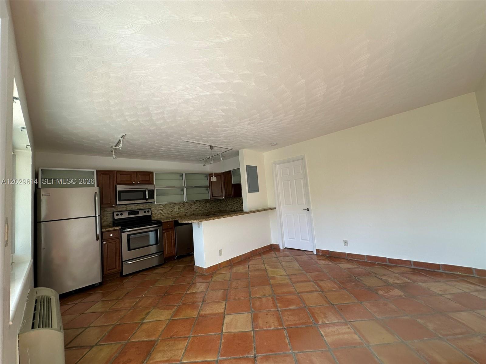 PROGRESSO - Residential Lease