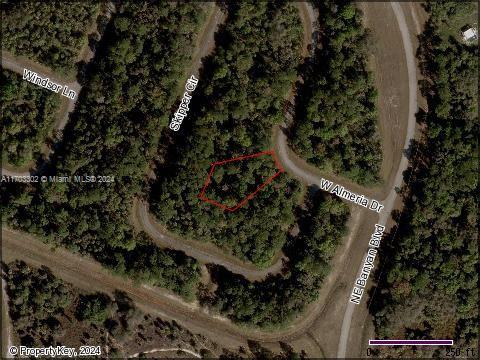 PORT LABELLE UNIT 13 - Land
