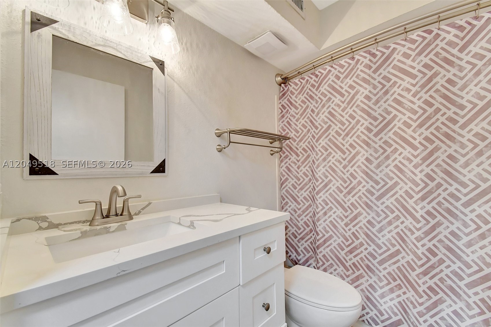 SAILBOAT POINTE CONDO - Residential Lease