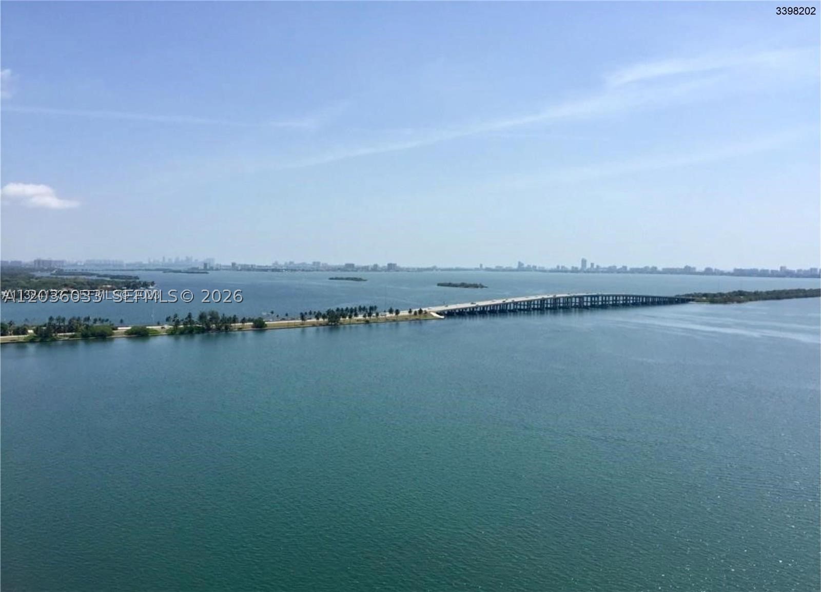 BISCAYNE BEACH CONDO - Residential Lease