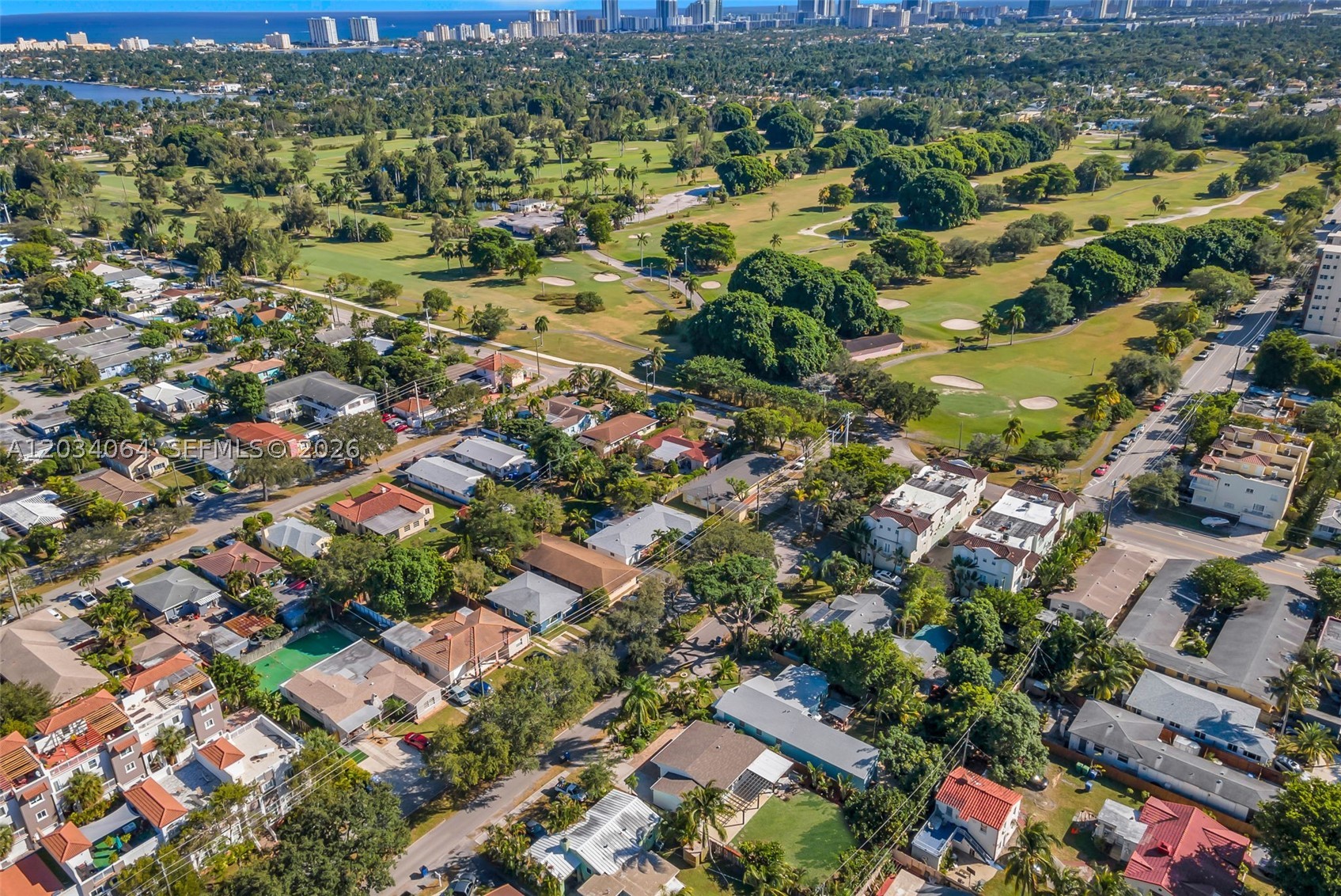 HOLLYWOOD LAWNS - Residential