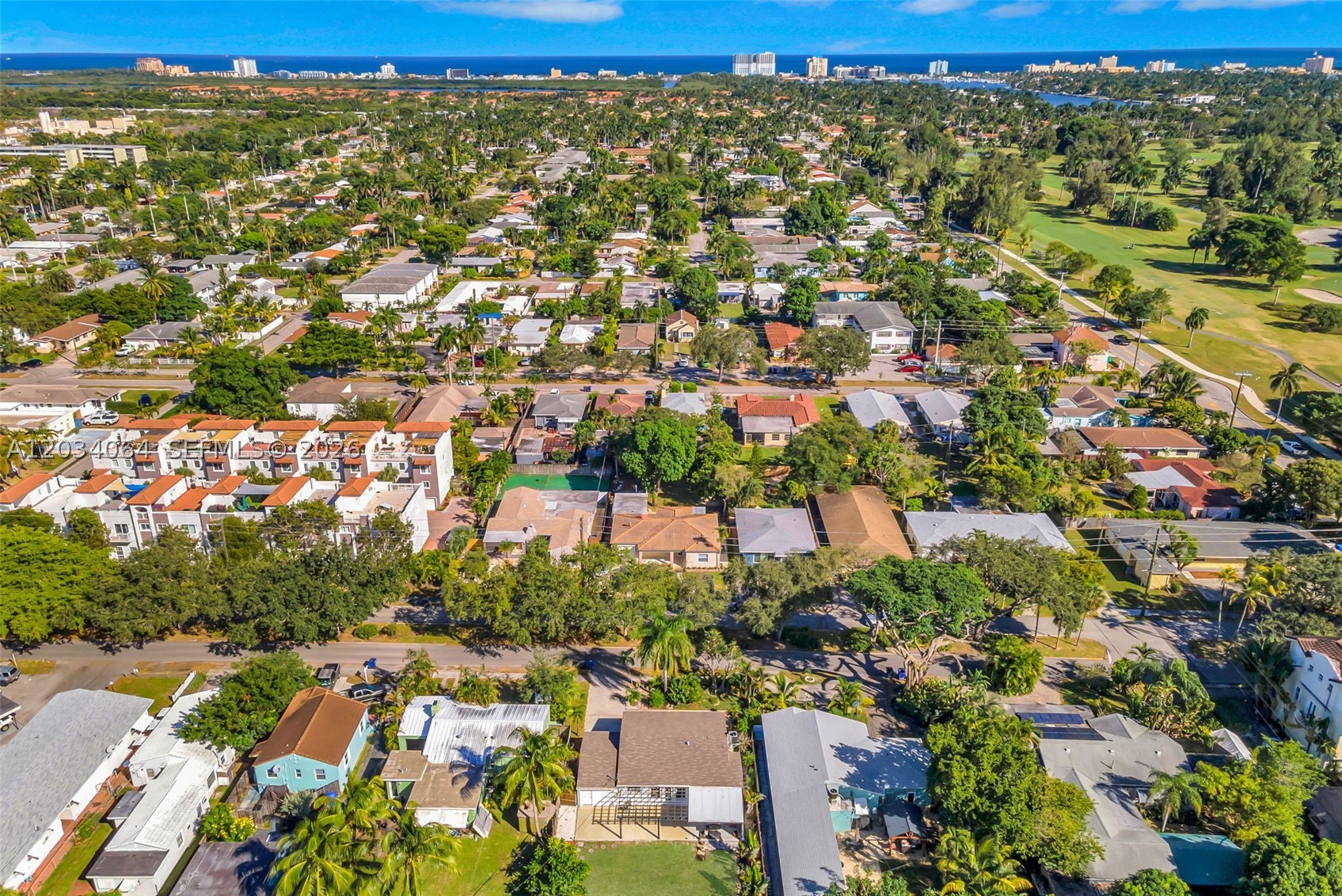 HOLLYWOOD LAWNS - Residential