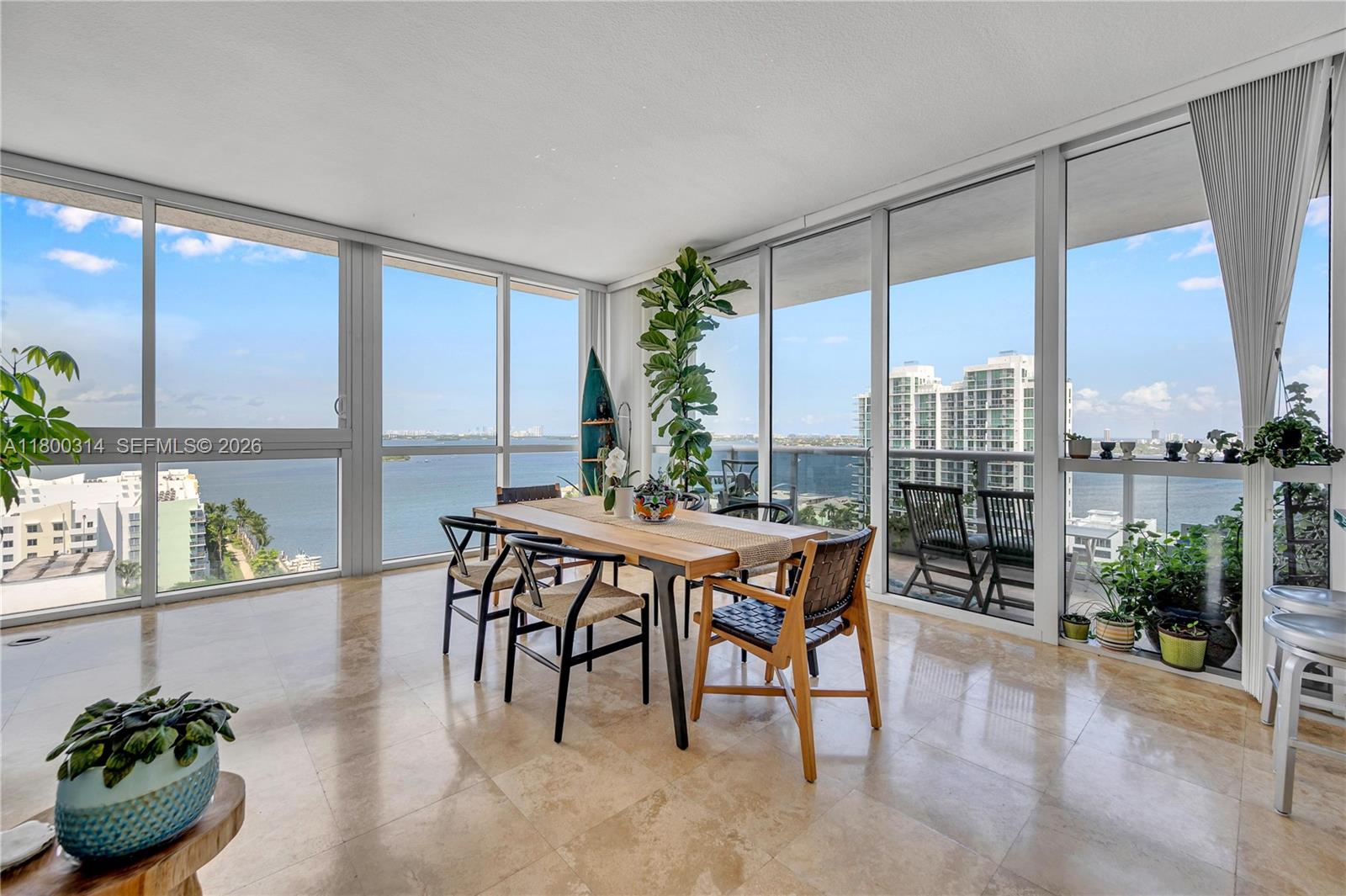 BLUE BAY TOWER CONDO - Residential