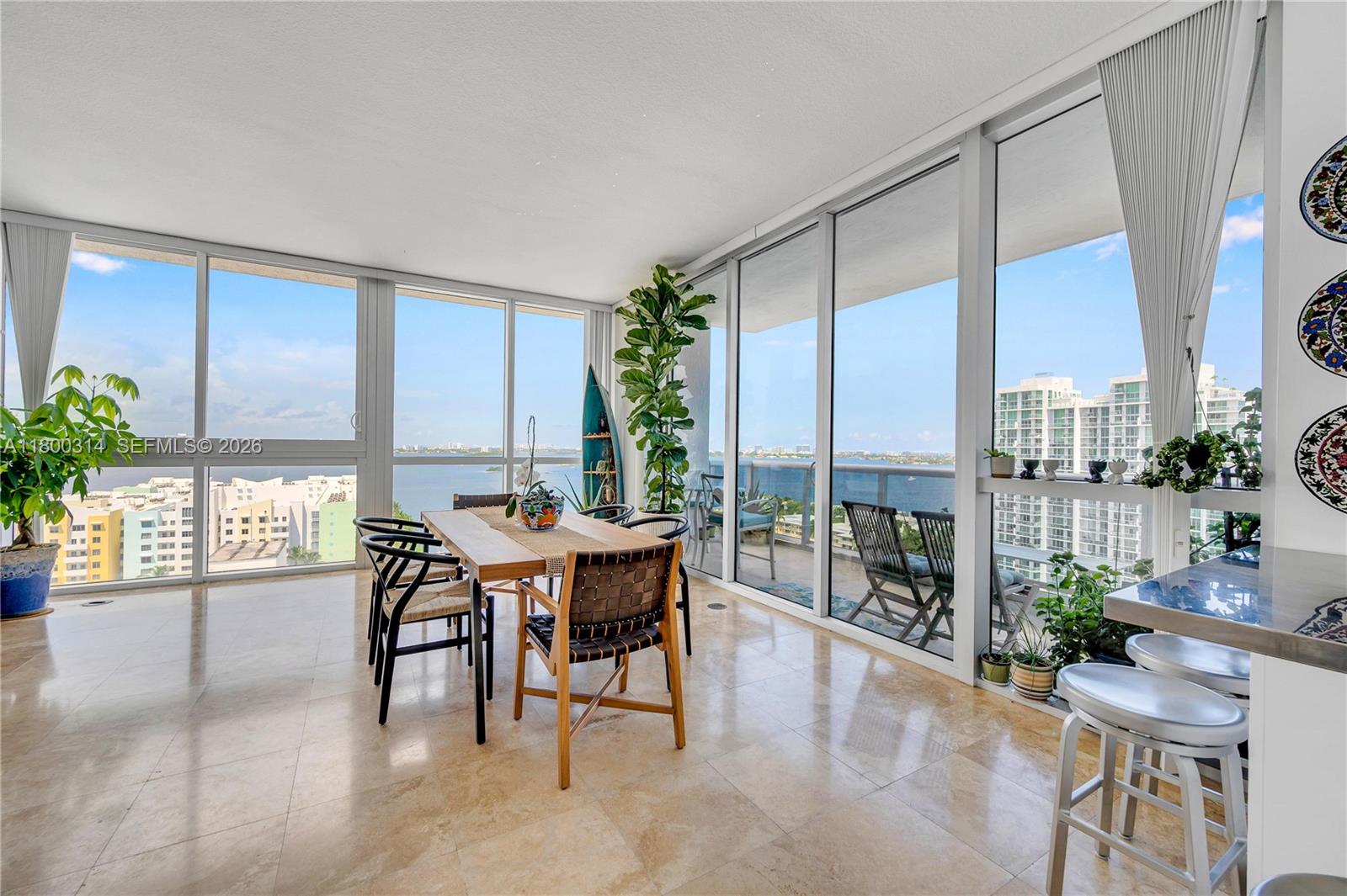 BLUE BAY TOWER CONDO - Residential