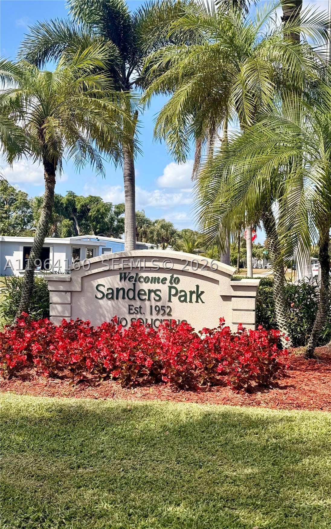 SANDERS PARK - Residential