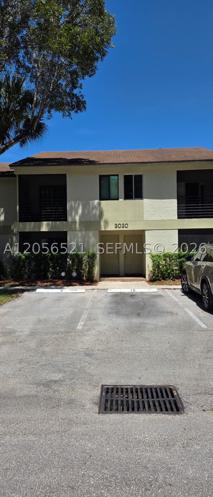GARDENS CONDO - Residential