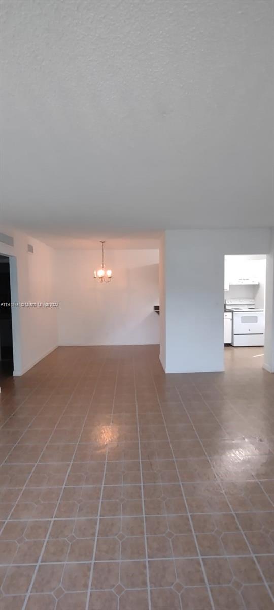 SUNRISE ON THE GREEN COND - Residential Lease