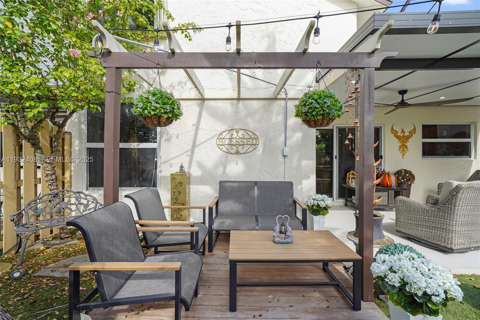 SPRING LAKES VILLAGE II - Residential Lease