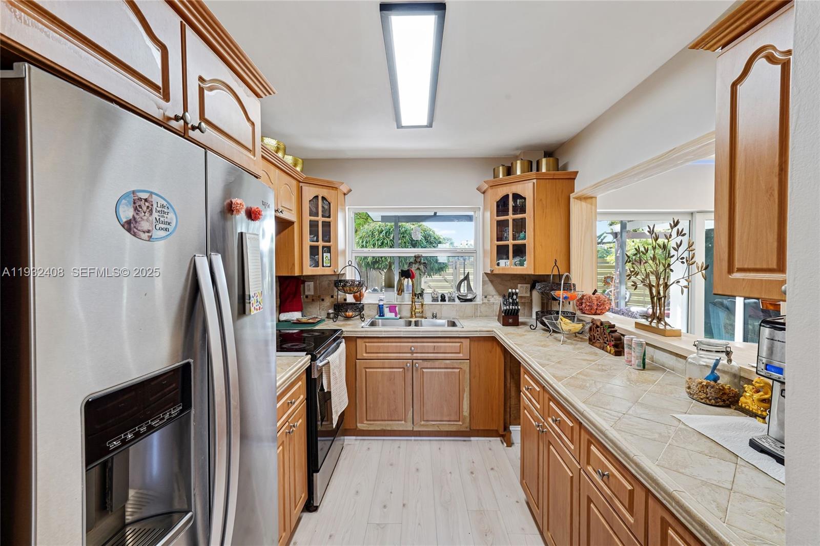 SPRING LAKES VILLAGE II - Residential Lease