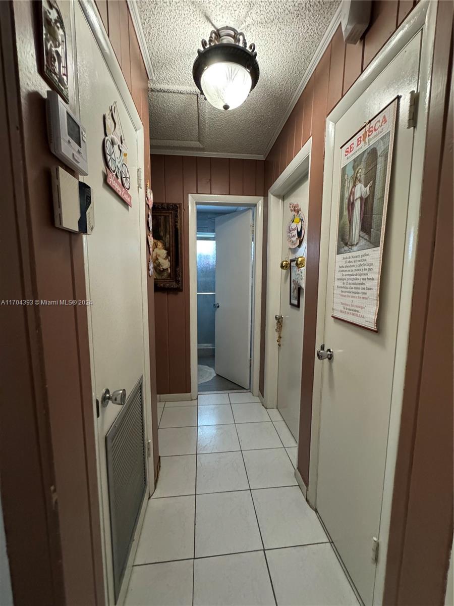 TOWN OF HIALEAH 1 ADDN AM - Residential