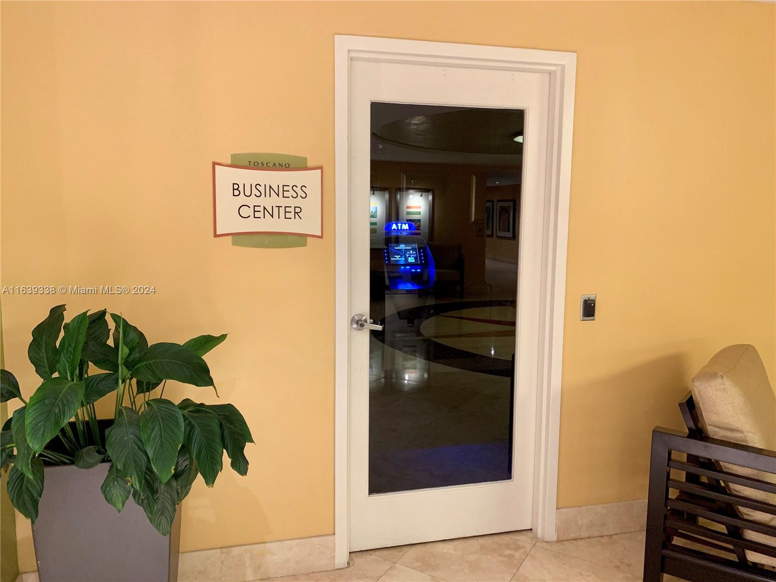 TOSCANO CONDO - Residential