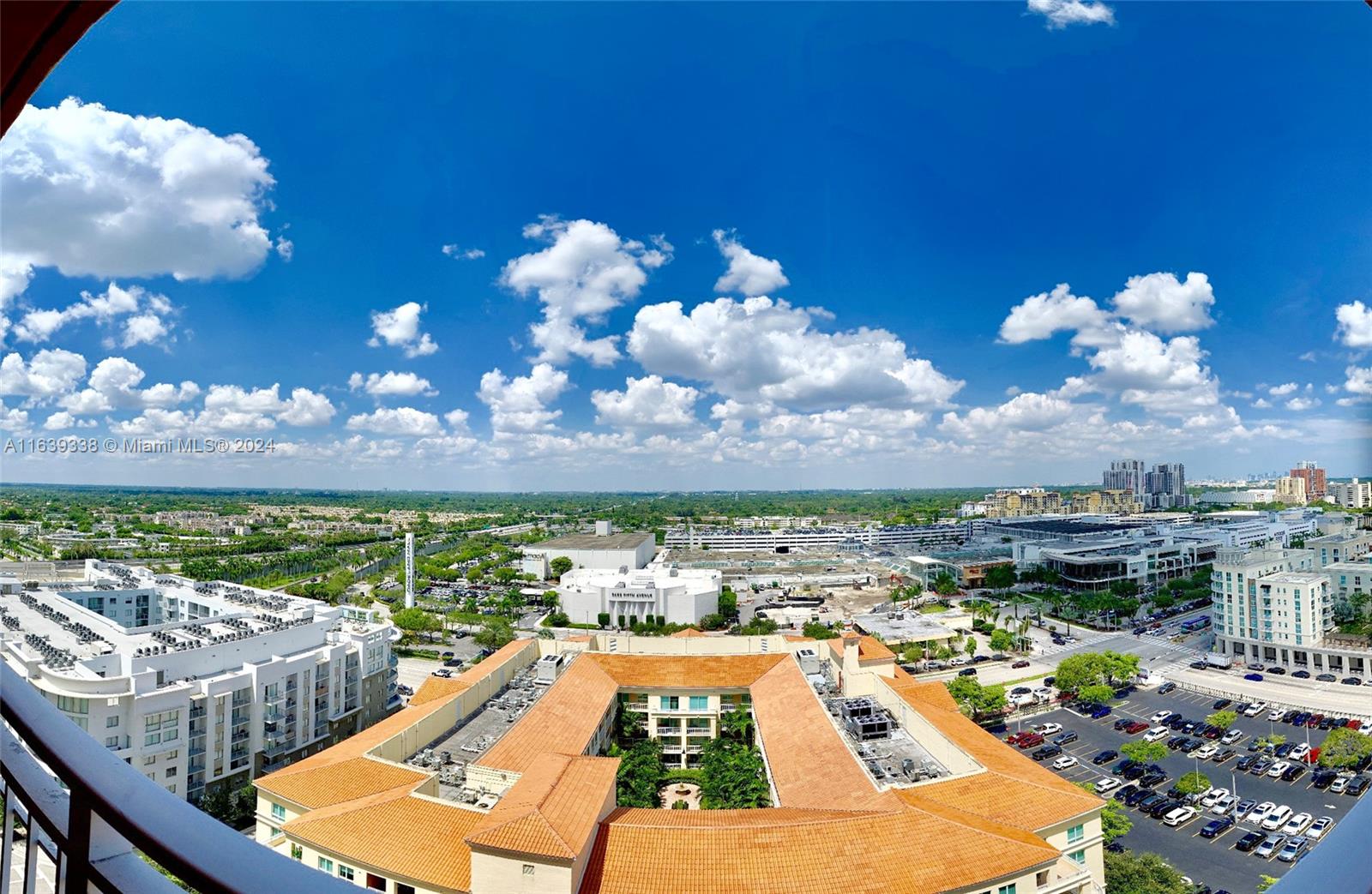 TOSCANO CONDO - Residential