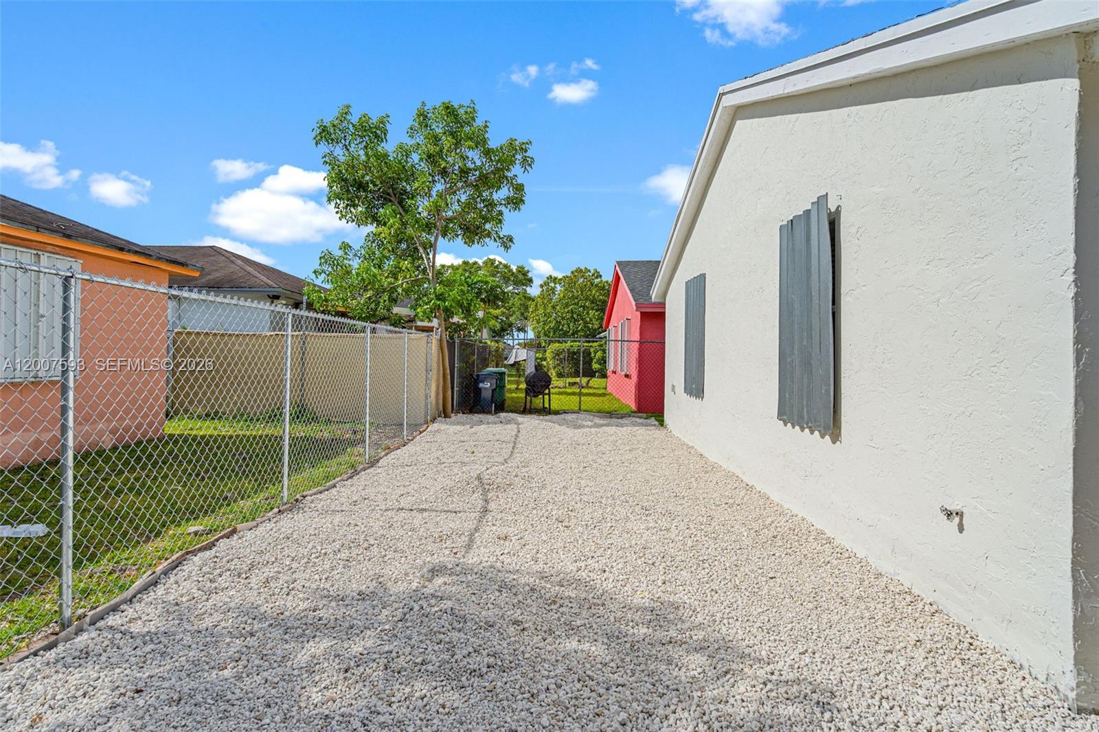 HABITAT VILLAS - Residential