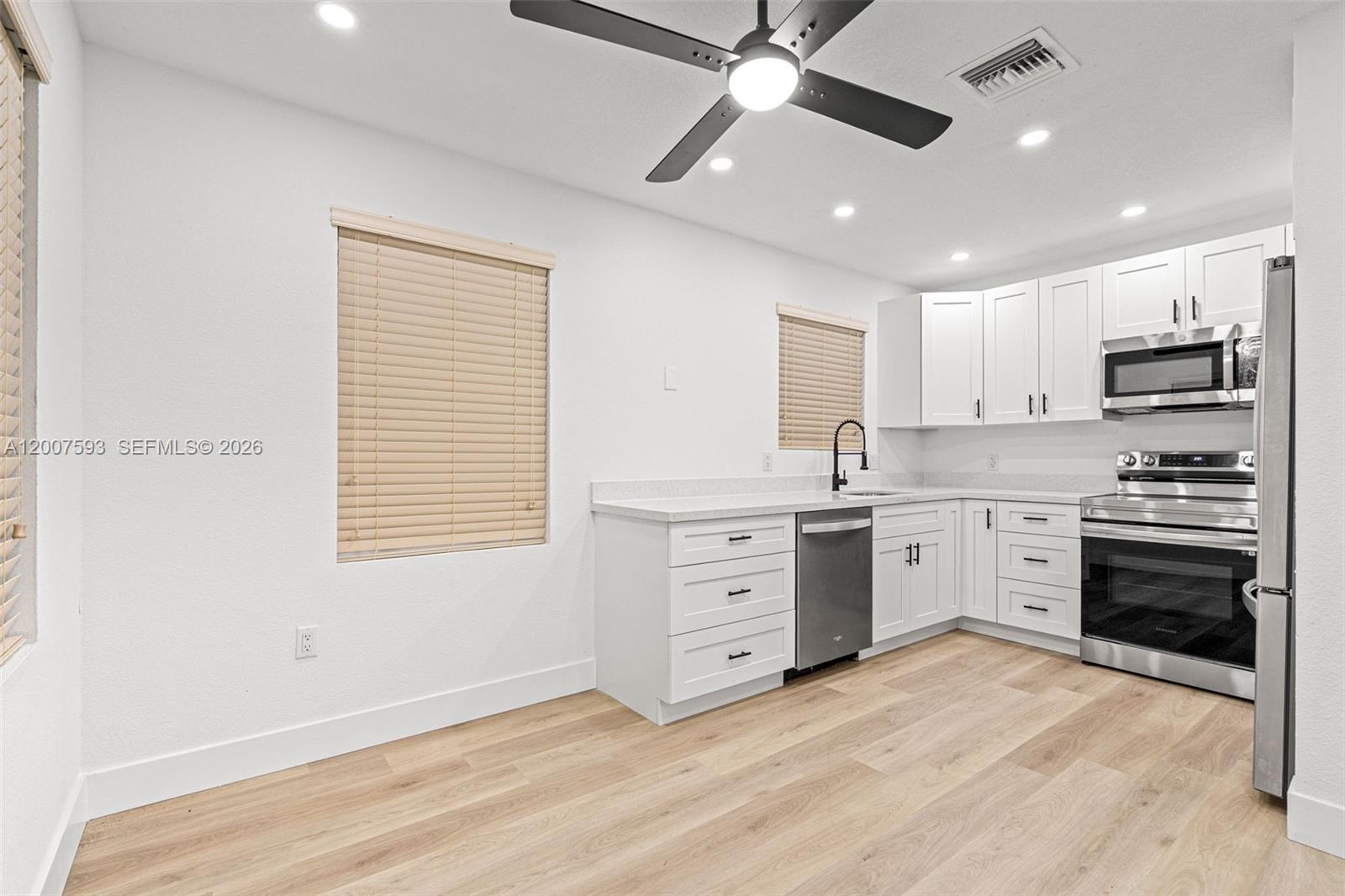 HABITAT VILLAS - Residential