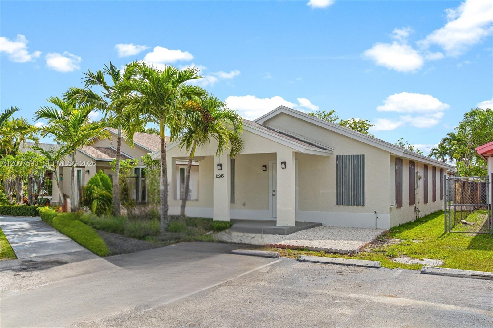 HABITAT VILLAS - Residential