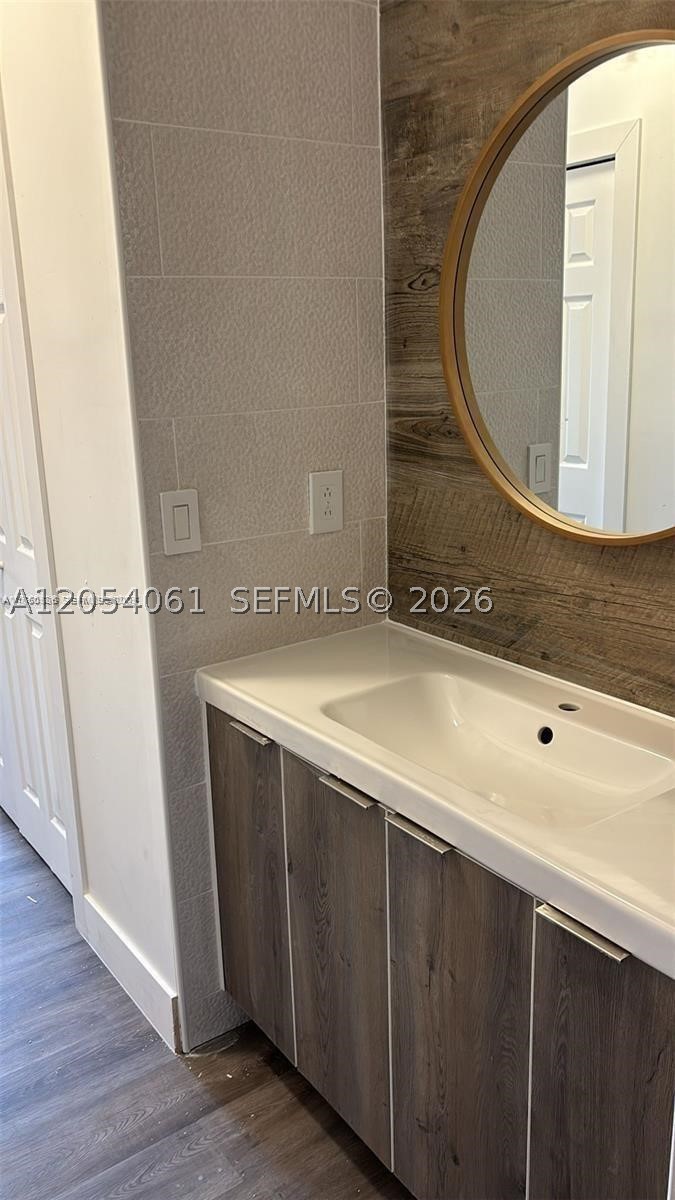 THE GATES AT DORAL ISLES - Residential