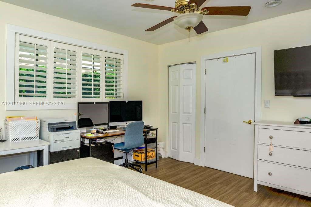 MIAMI LAKES - LOCH LOMOND - Residential