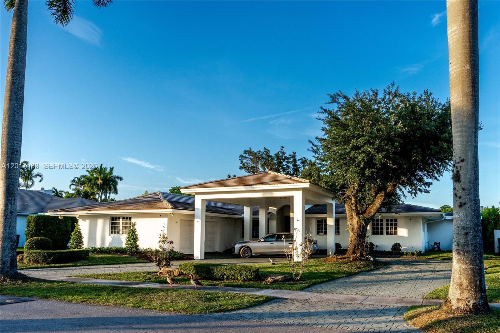 MIAMI LAKES - LOCH LOMOND - Residential