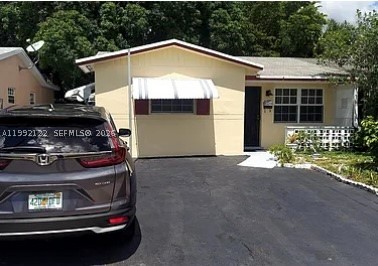 Two Bedroom and one bath home. Seller motivated!