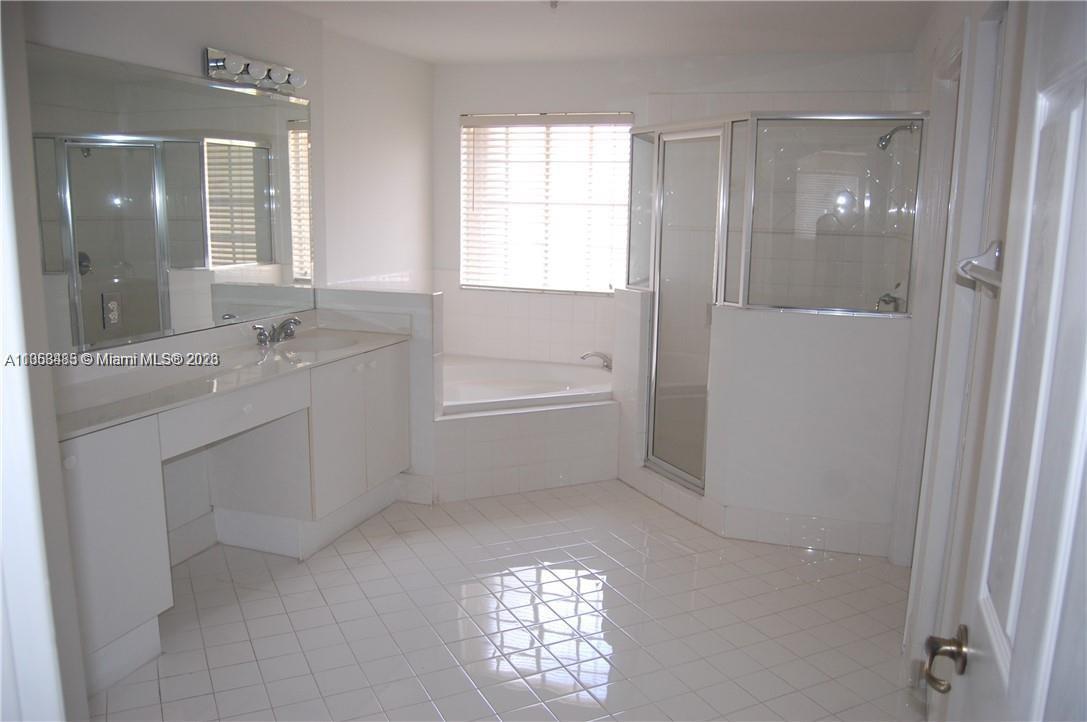 DORAL ISLES ST LUCIA - Residential
