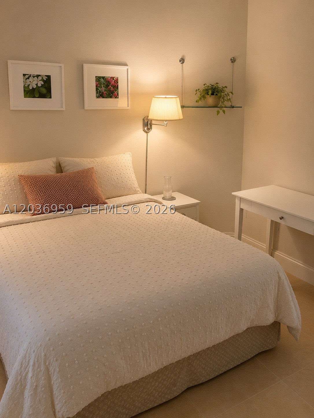 LAKES OF THE MEADOW SEC 5 - Residential