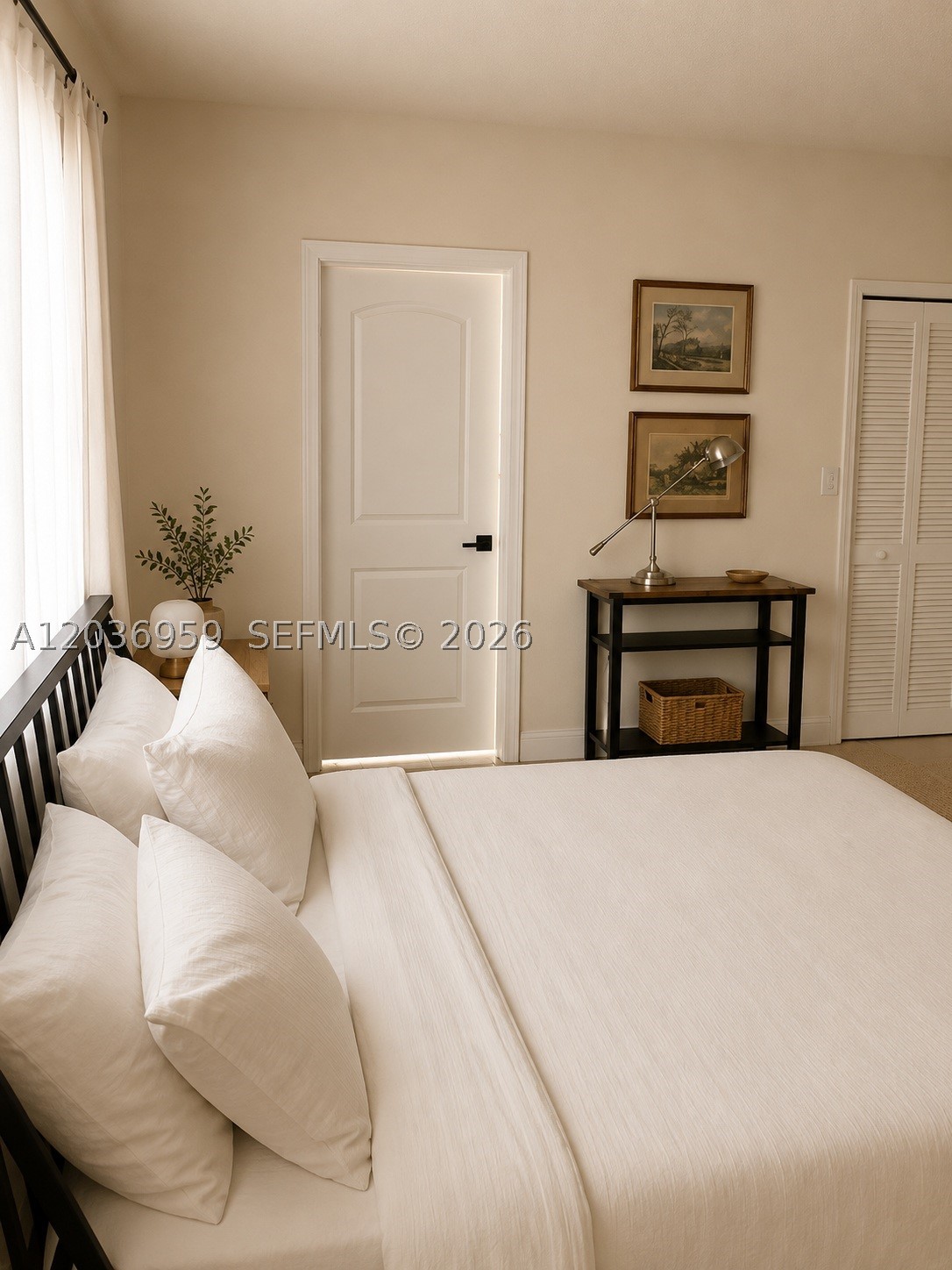 LAKES OF THE MEADOW SEC 5 - Residential