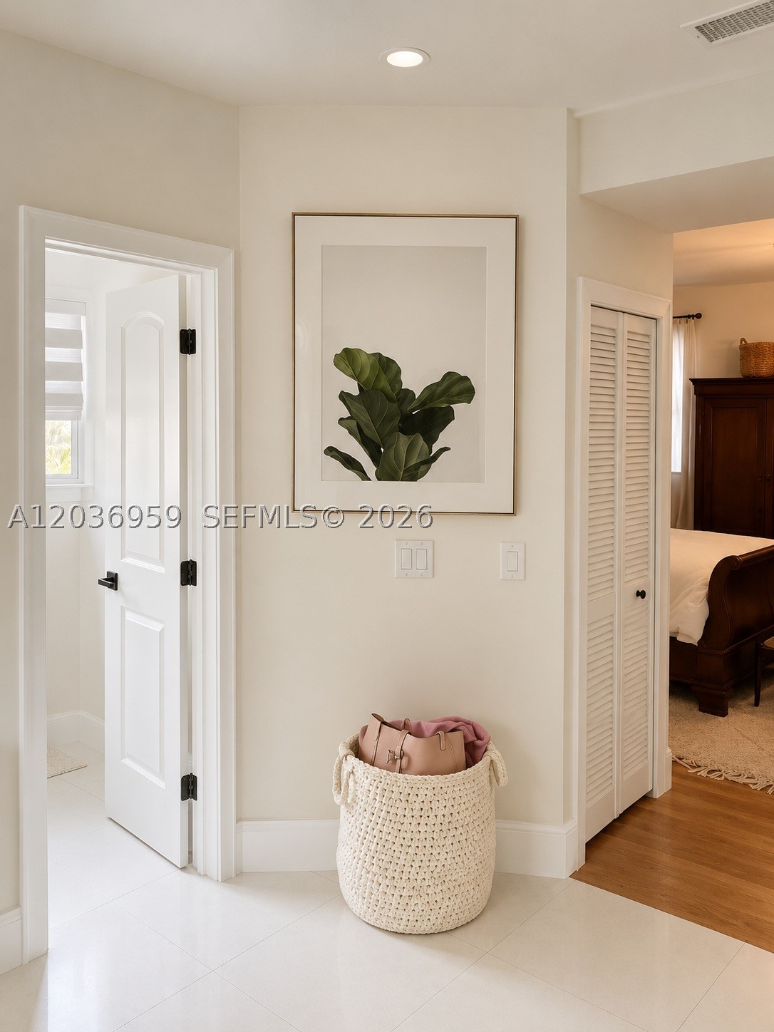 LAKES OF THE MEADOW SEC 5 - Residential