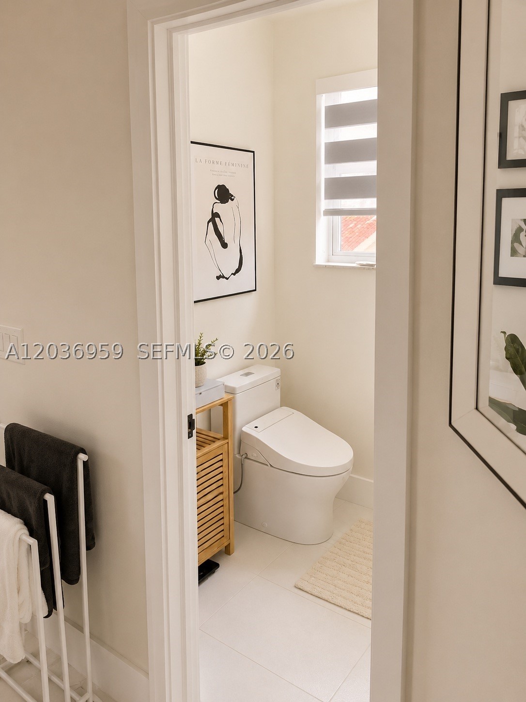 LAKES OF THE MEADOW SEC 5 - Residential