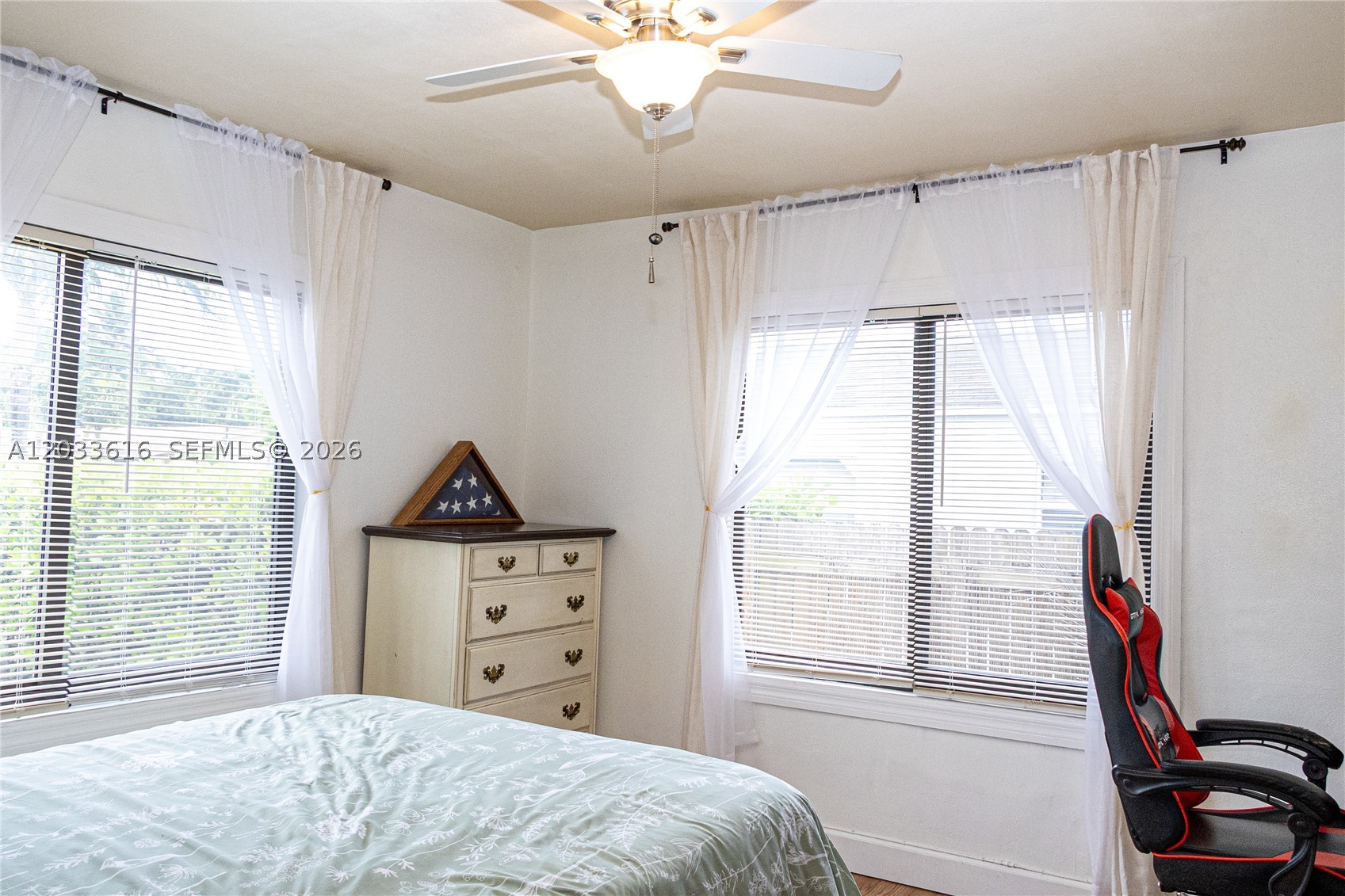 HOLLYWOOD PARK - Residential