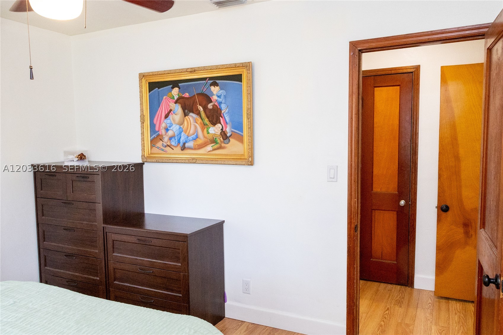 HOLLYWOOD PARK - Residential