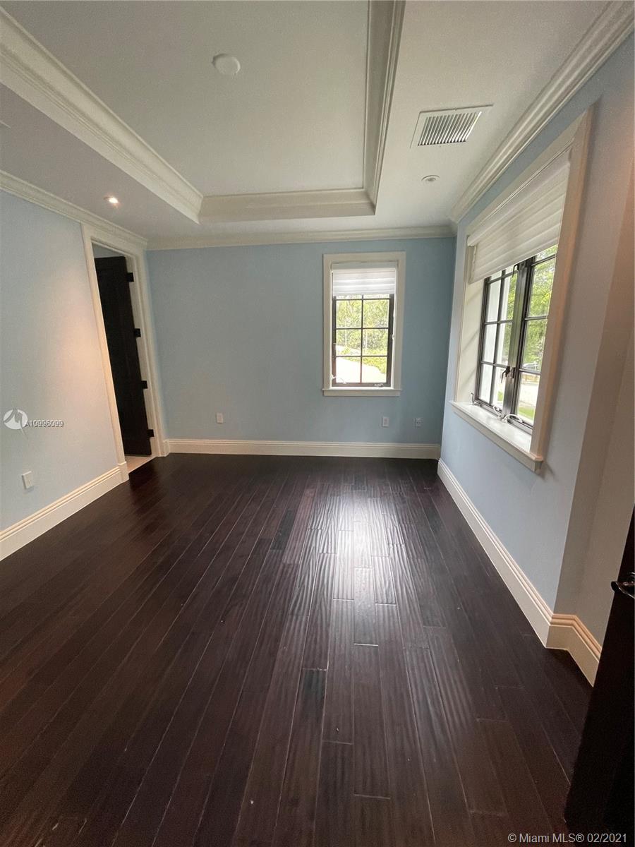 SAN JUAN HEIGHTS - Residential Lease