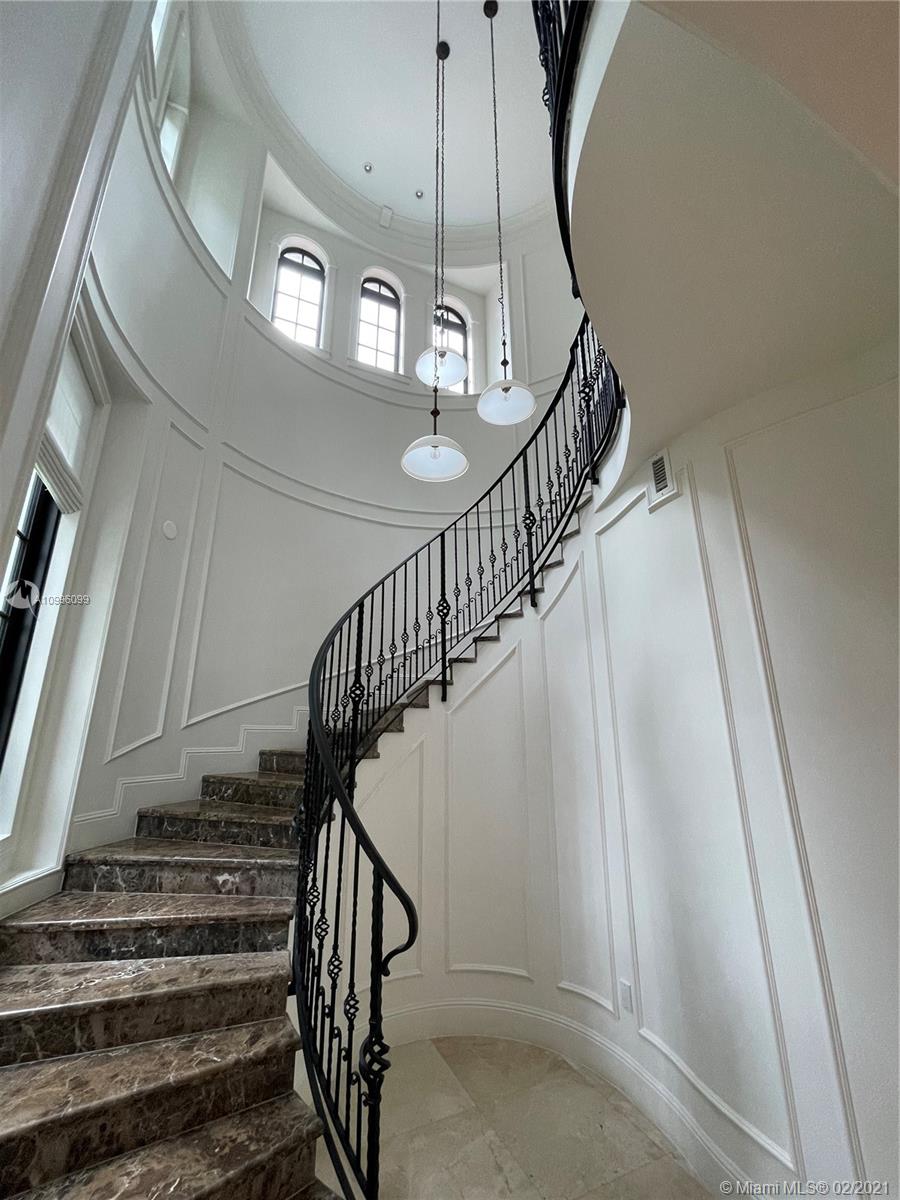 SAN JUAN HEIGHTS - Residential Lease