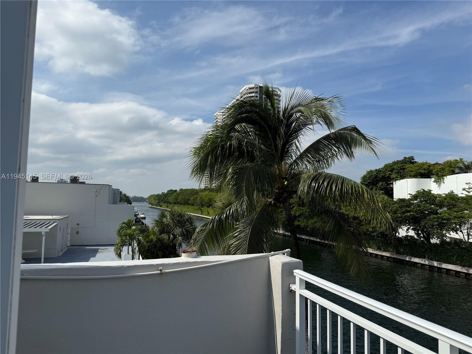 SANDPIPER CONDO - Residential