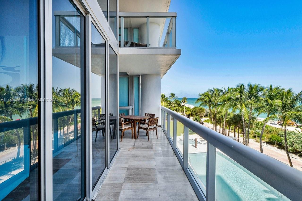 NORTH CARILLON BEACH COND - Residential