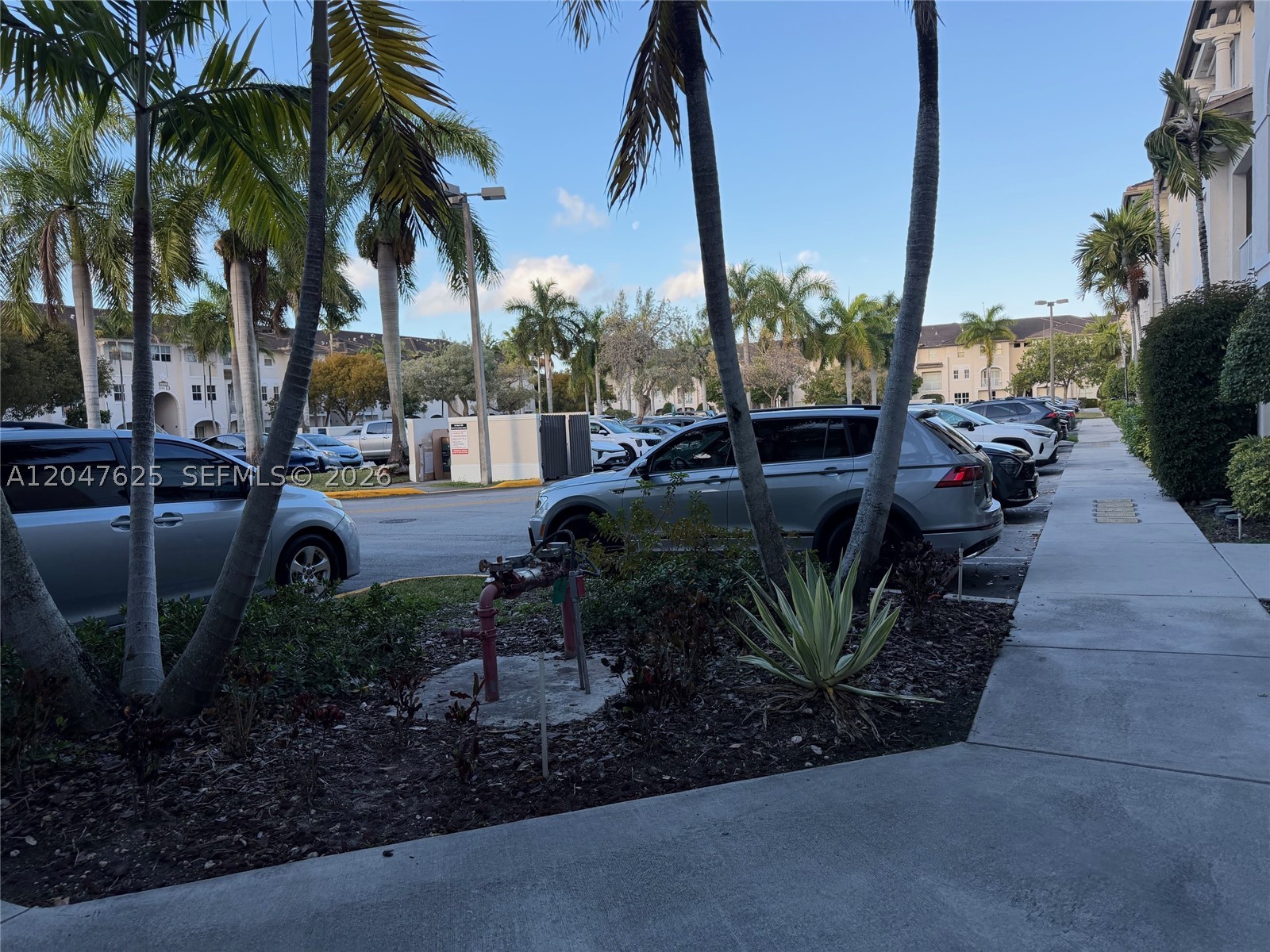 ST MORTIZ AT DORAL CONDO - Residential
