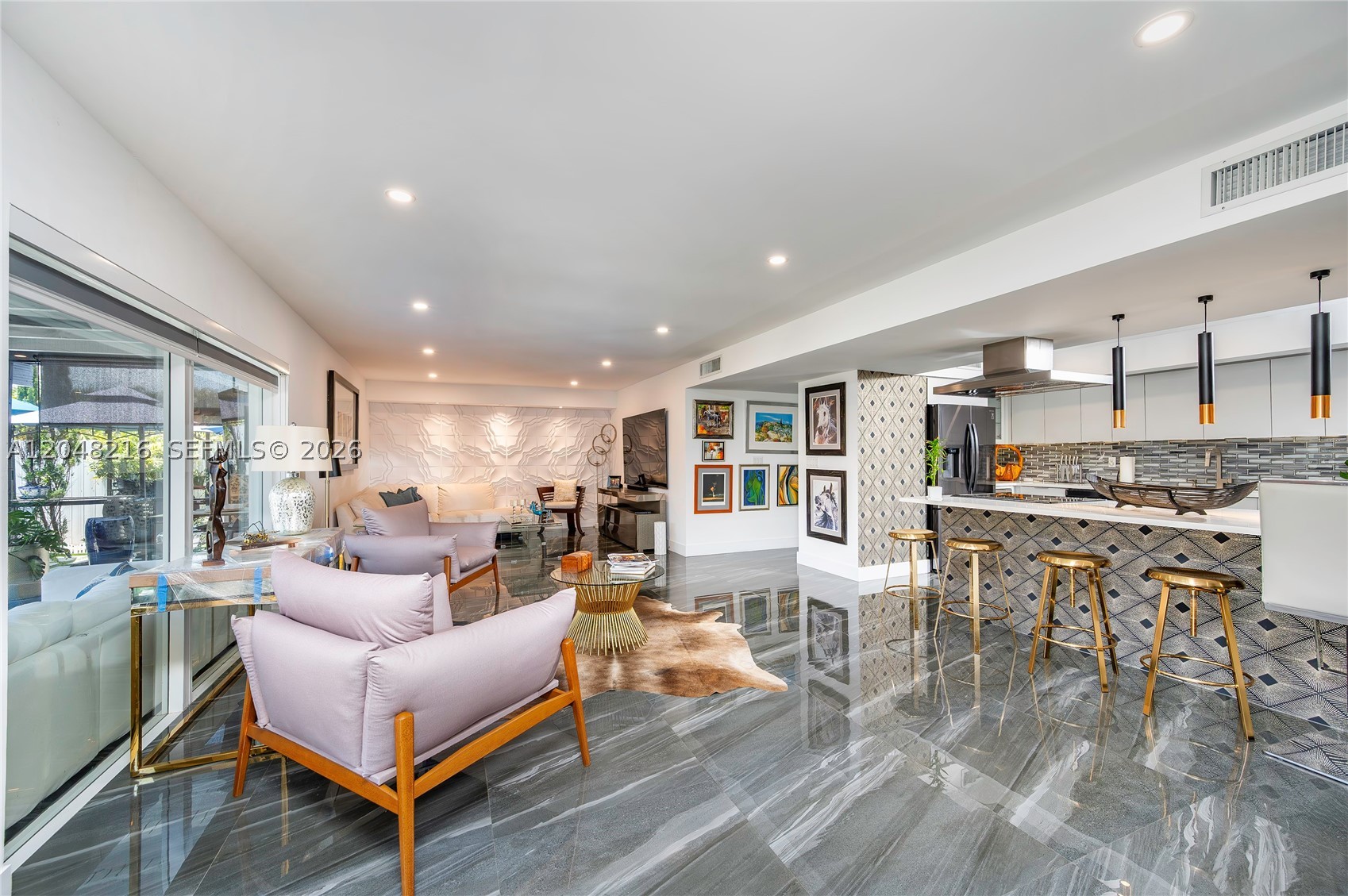 CORAL HIGHLANDS - Residential