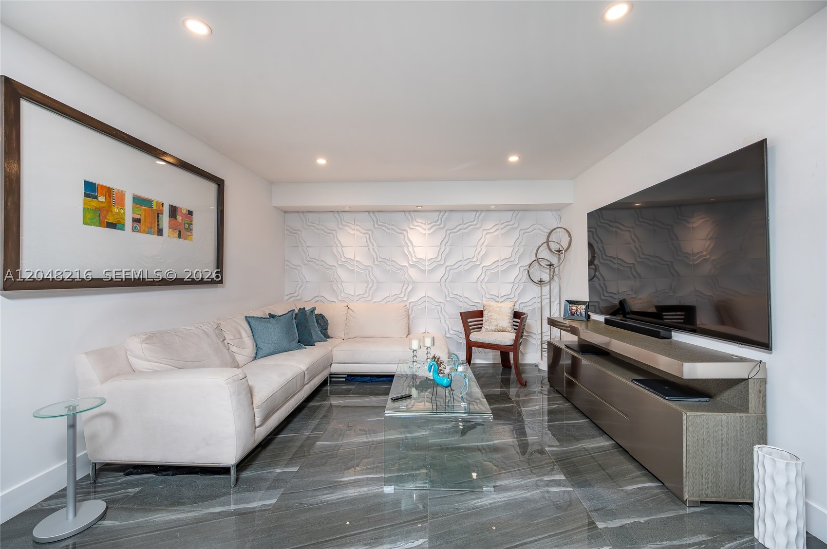 CORAL HIGHLANDS - Residential
