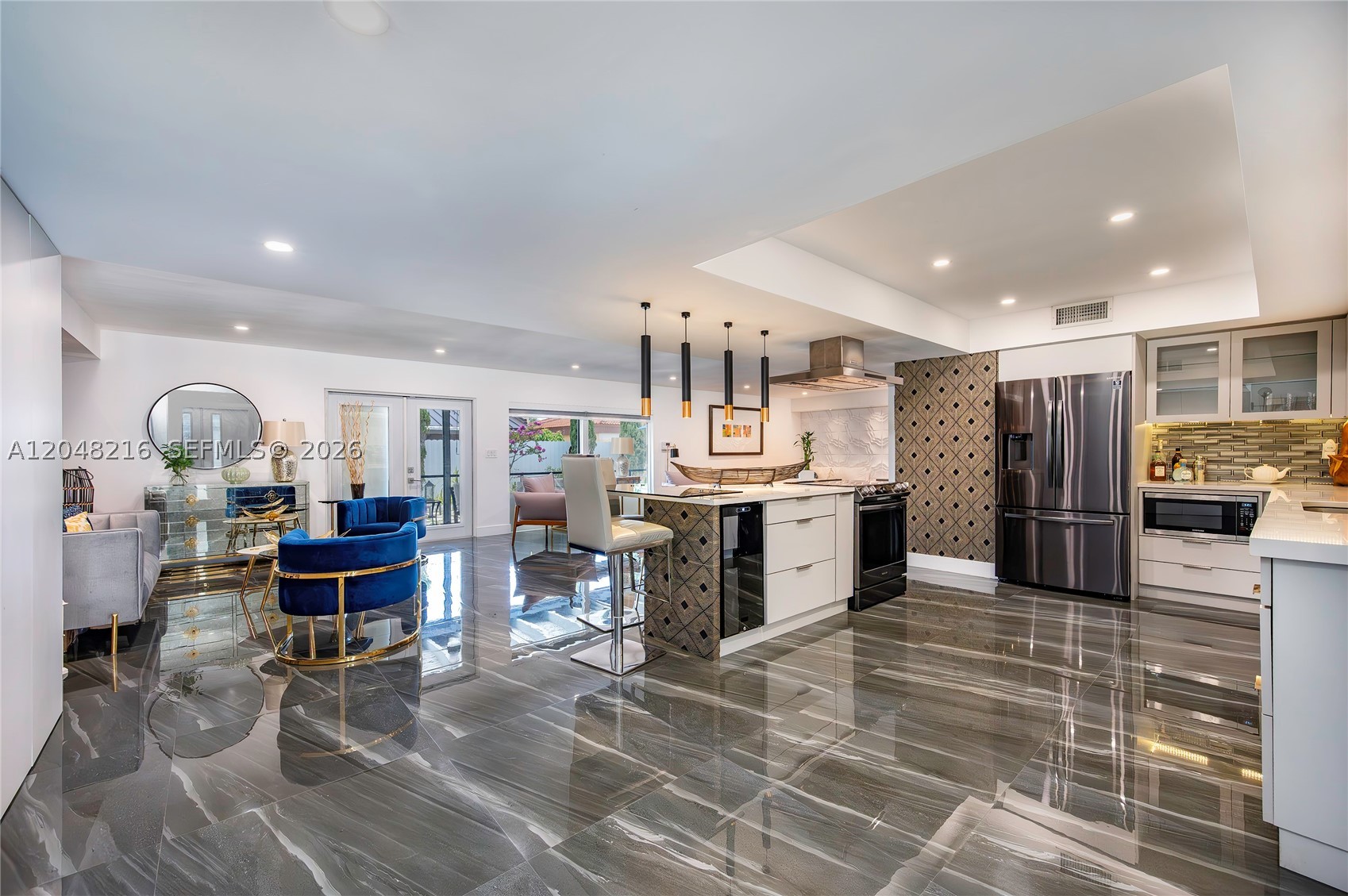 CORAL HIGHLANDS - Residential