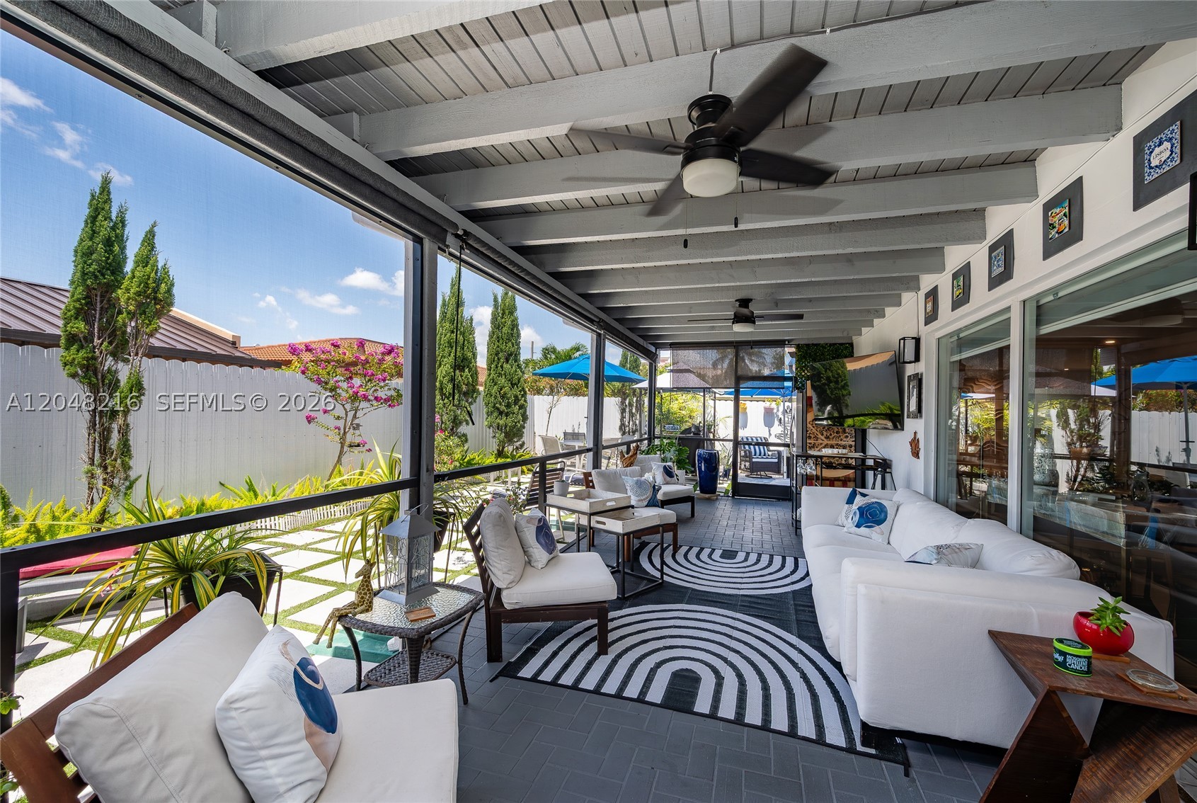 CORAL HIGHLANDS - Residential