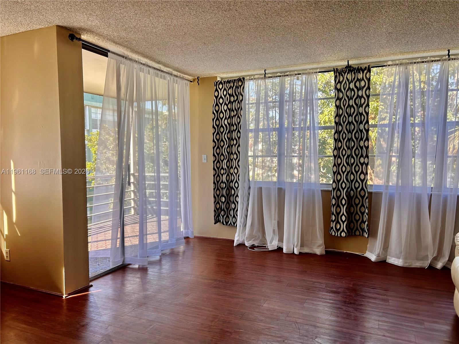 WATERGATE CONDOMINIUM NO - Residential Lease