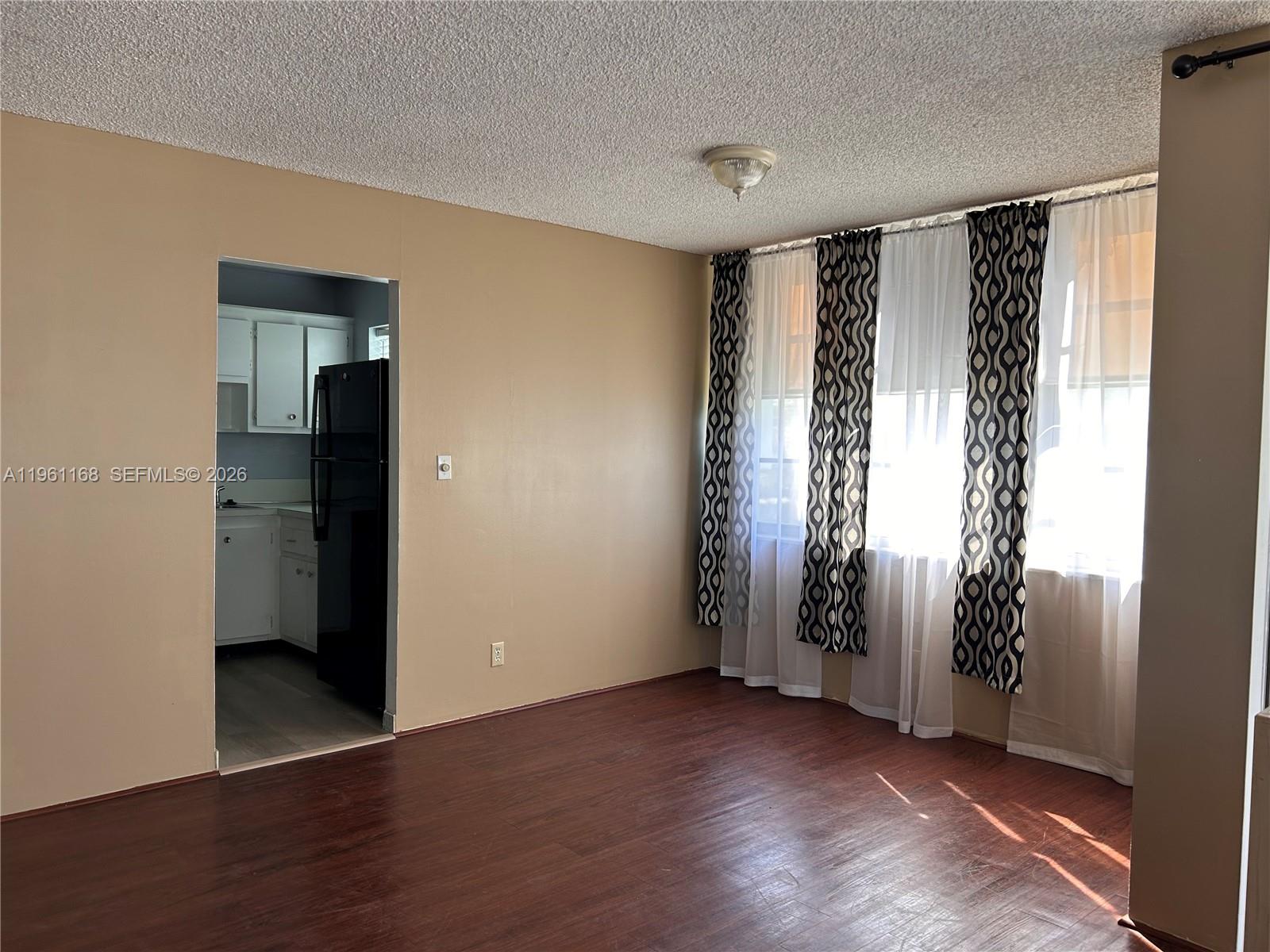 WATERGATE CONDOMINIUM NO - Residential Lease