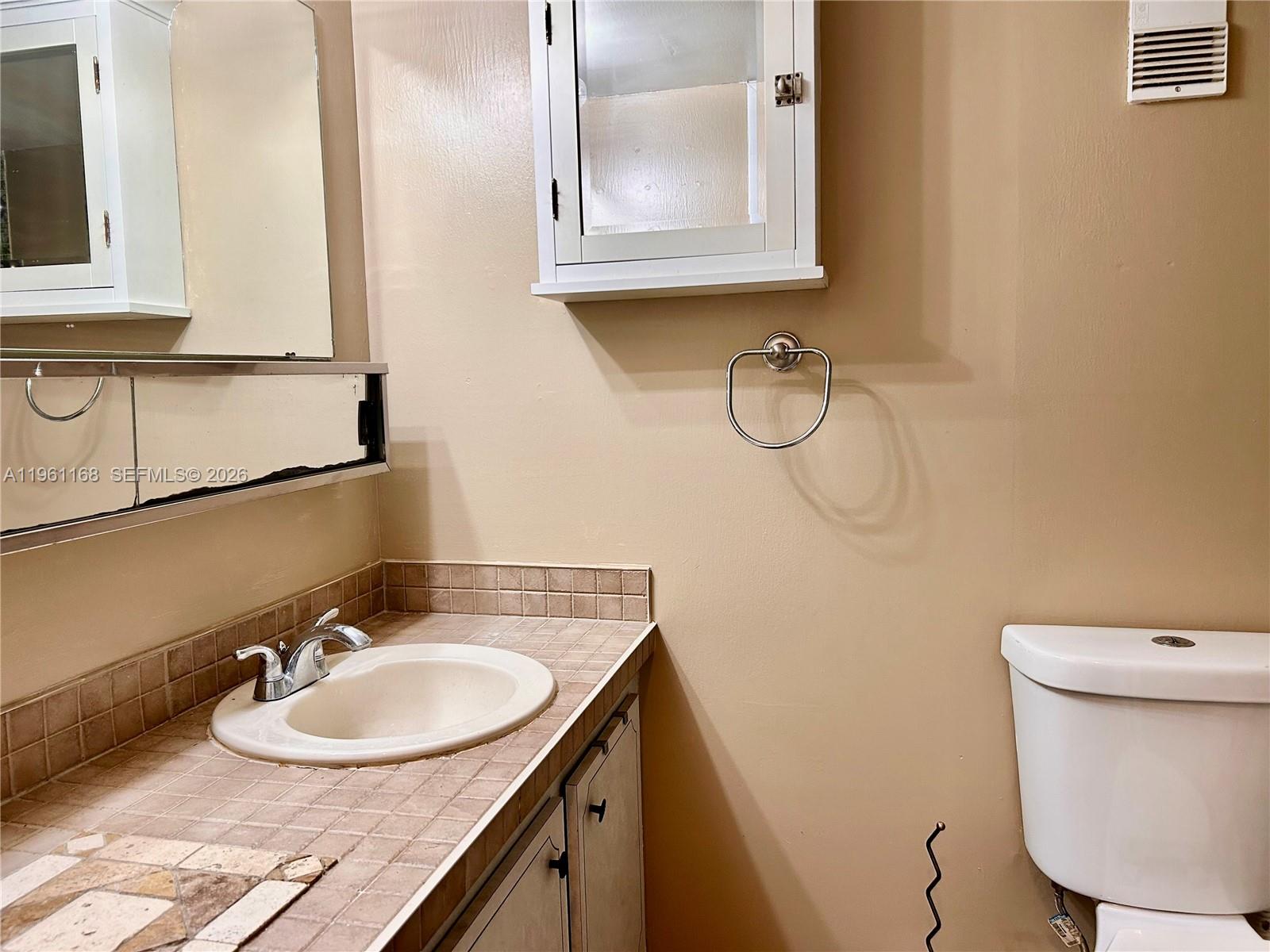 WATERGATE CONDOMINIUM NO - Residential Lease
