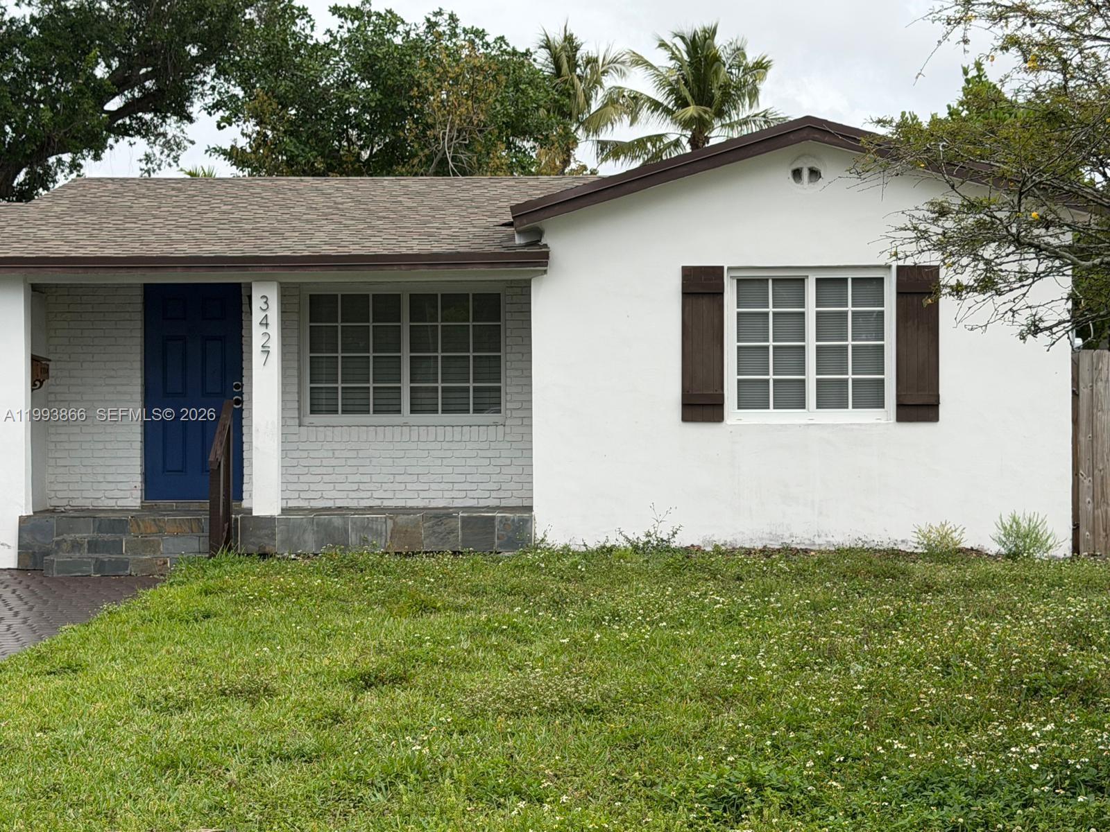 An exceptional opportunity in a highly sought-after neighborhood, just blocks from Nicklaus Children’s Hospital. This charming property offers 2 bedrooms and 1 bathroom on a generous 7,500 sq. ft. lot. Enjoy the tranquility of the area while being conveniently close to Coral Gables, South Miami, and Schenley Park. Don’t miss the chance to make this outstanding property your new home—contact us today!